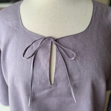 Load image into Gallery viewer, 18th & 19th Century Bathing Chemise