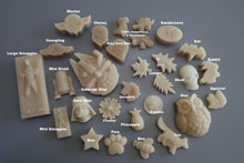 Load image into Gallery viewer, Natural Beeswax for Hand Sewing