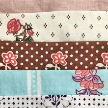 Load image into Gallery viewer, Angela - 18th Century Housewife / Hussif KIT