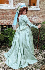 "Carolyn" Costumer Spotlight  - 18th Century Housewife / Hussif KIT