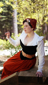 Nicole Rudolph - Costumer Spotlight  - 18th Century Housewife / Hussif KIT