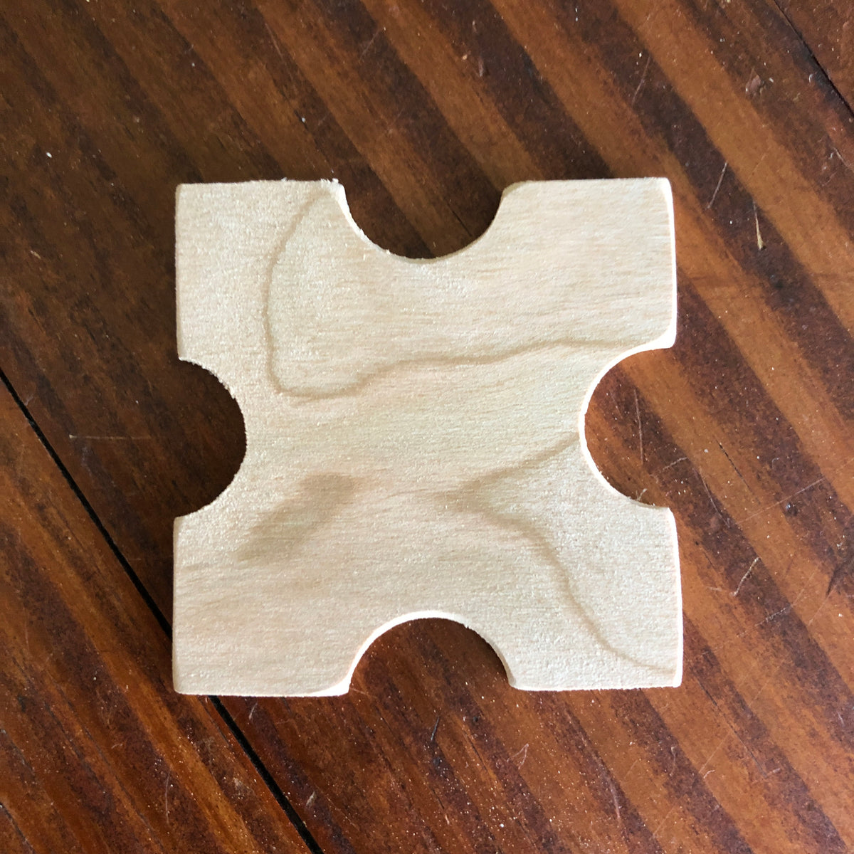 Virginia Cherry Thread Winders (Imperfect) – Willoughby & Rose